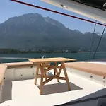 Floatinn Boat-Bnb
